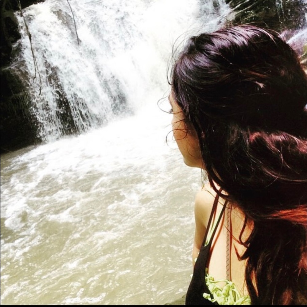 Meet your Posher, Sabina